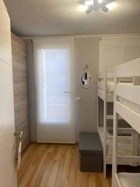 Apartamento Terrassa-Solarium Centre Platja d'Aro  0*,  España