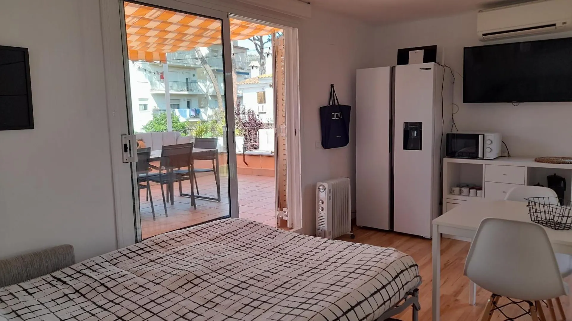Apartamento Terrassa-Solarium Centre Platja d'Aro  0*,  España